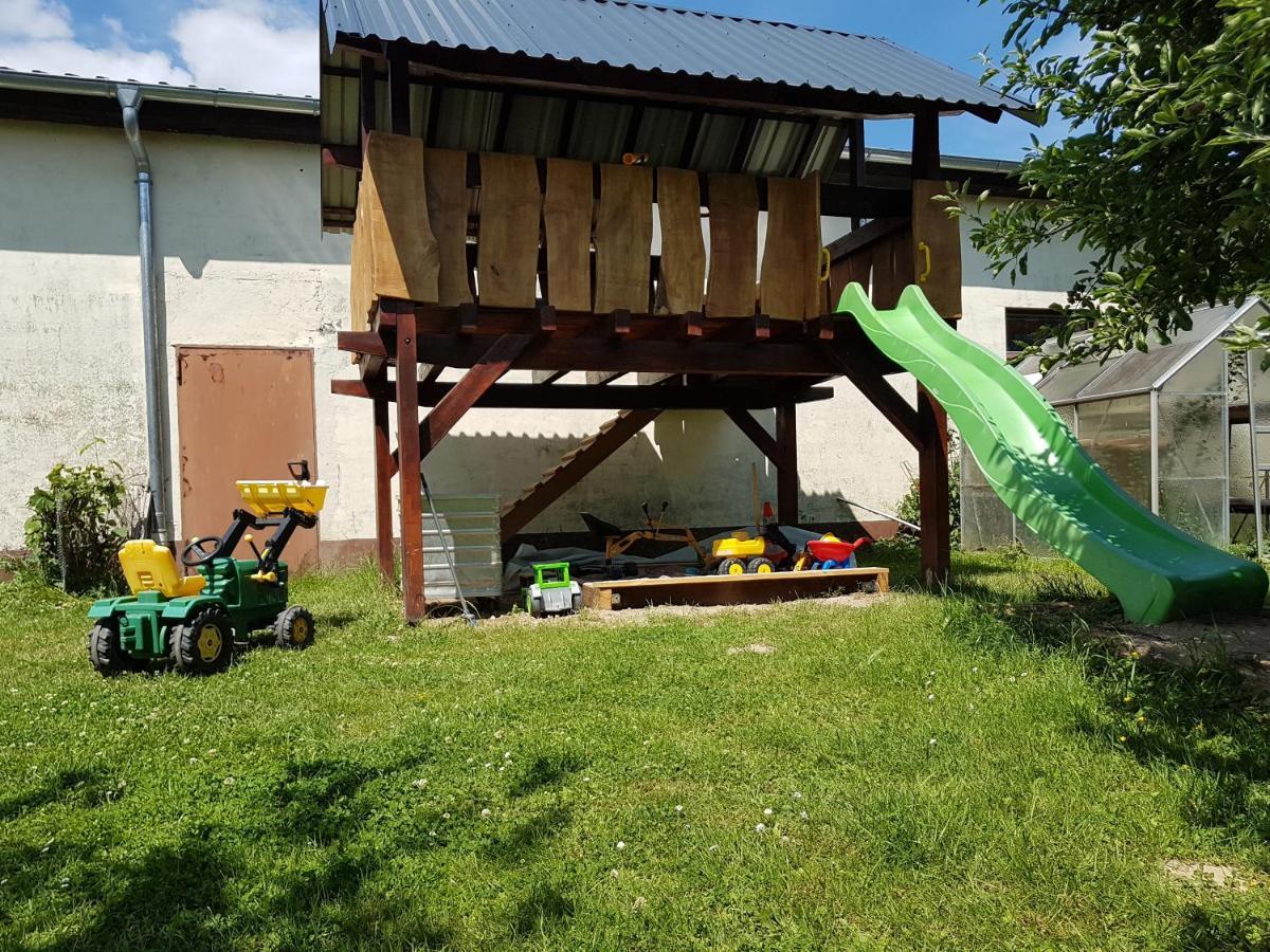 Ferienwohnung/Monteurzimmer auf dem Bauernhof Mörlenbach Exterior foto