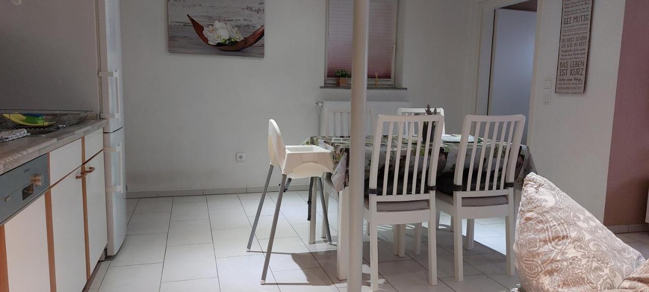 Ferienwohnung/Monteurzimmer auf dem Bauernhof Mörlenbach Exterior foto
